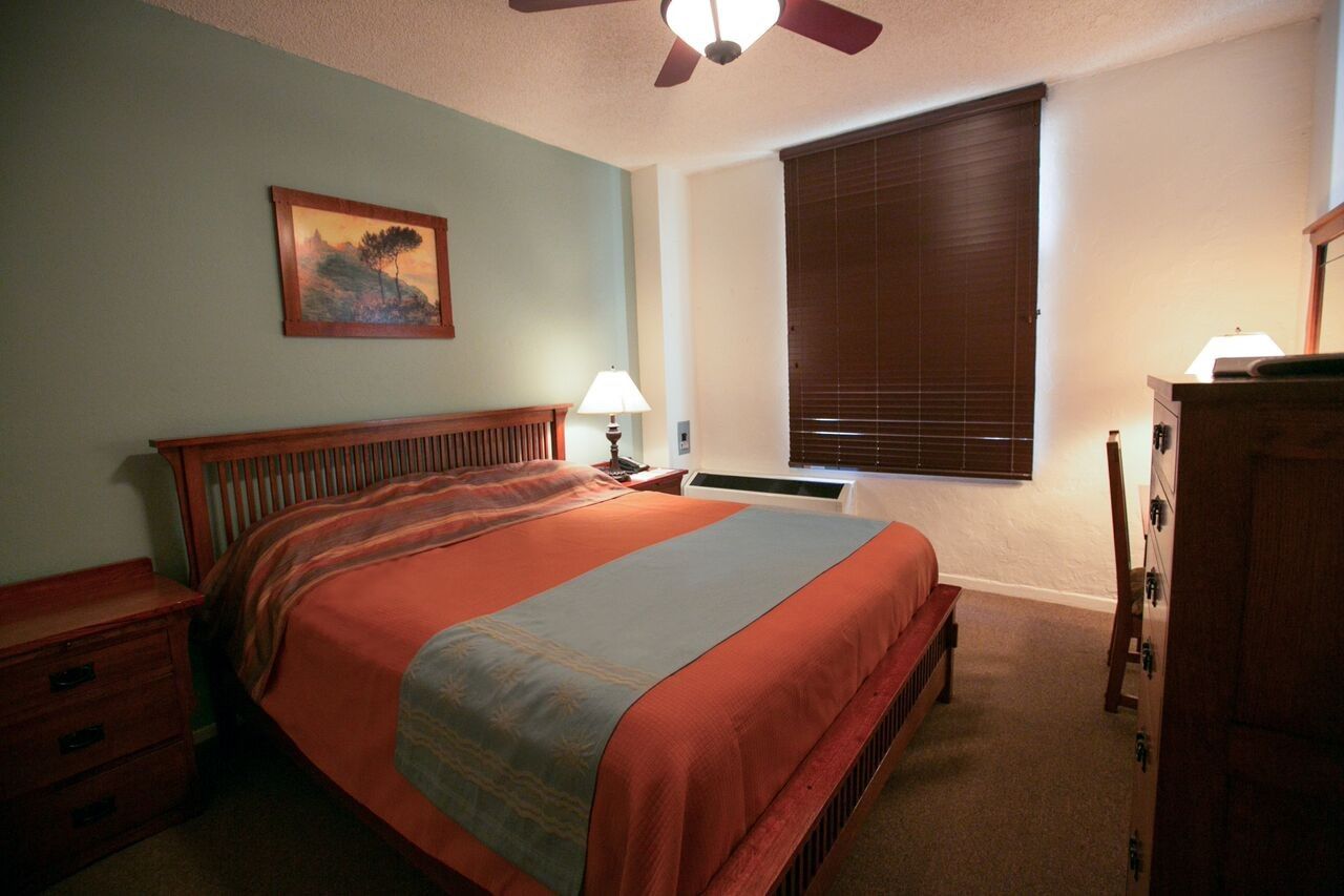 Hotel Carmel Santa Monica